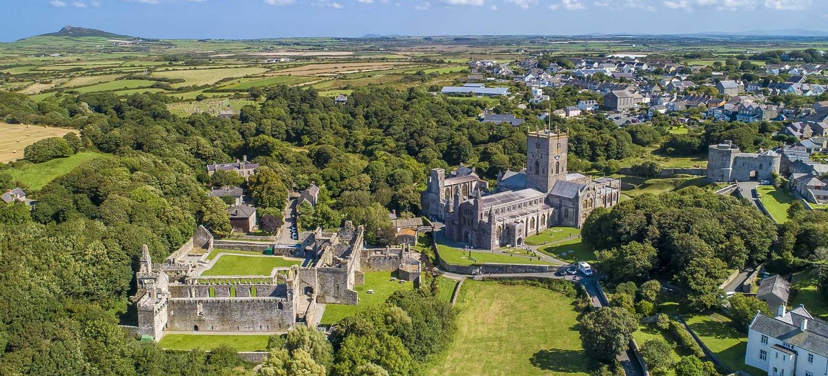 St Davids Luxury Vacations UK